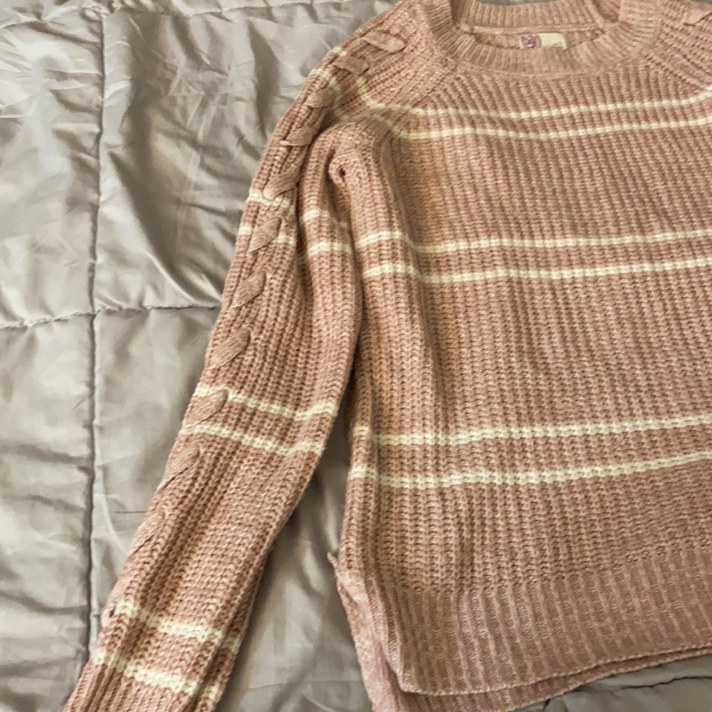 Sweater - Picture 2 of 3